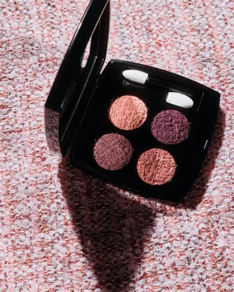 chanel 2022 tweed eyeshadow|chanel makeup september 2022.